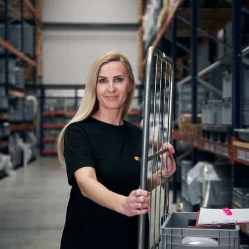 <strong>Monika Brzezinski</strong><br />Lager<br /><br />Tel <a href="tel:+492018395850" class="no-link">+49 (0)201 83 95 85-0</a><br /><a href="mailto:info@gms-events.com" class="no-link-color">info@gms-events.com</a>